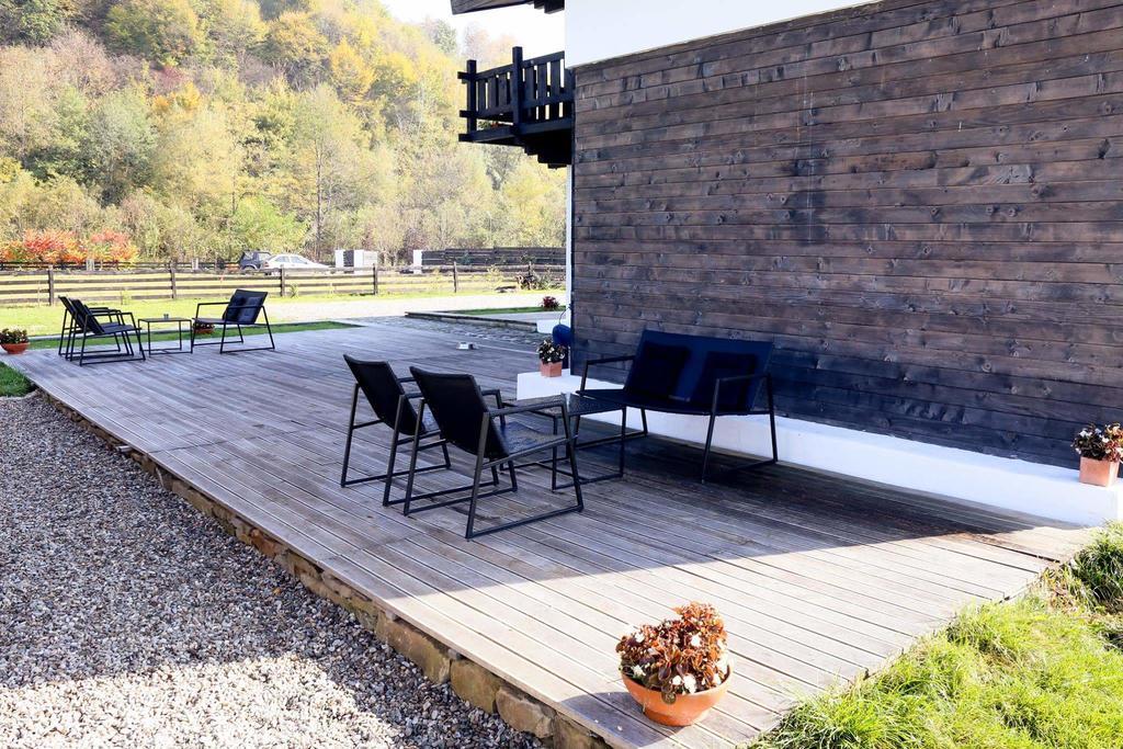 Landhaus Bed&Breakfast Vişeu de Sus Exterior foto